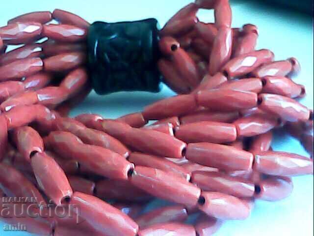 Παράδοση Παλιό κολιέ και βραχιόλι