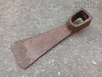 Dispozitiv vechi din fier forjat