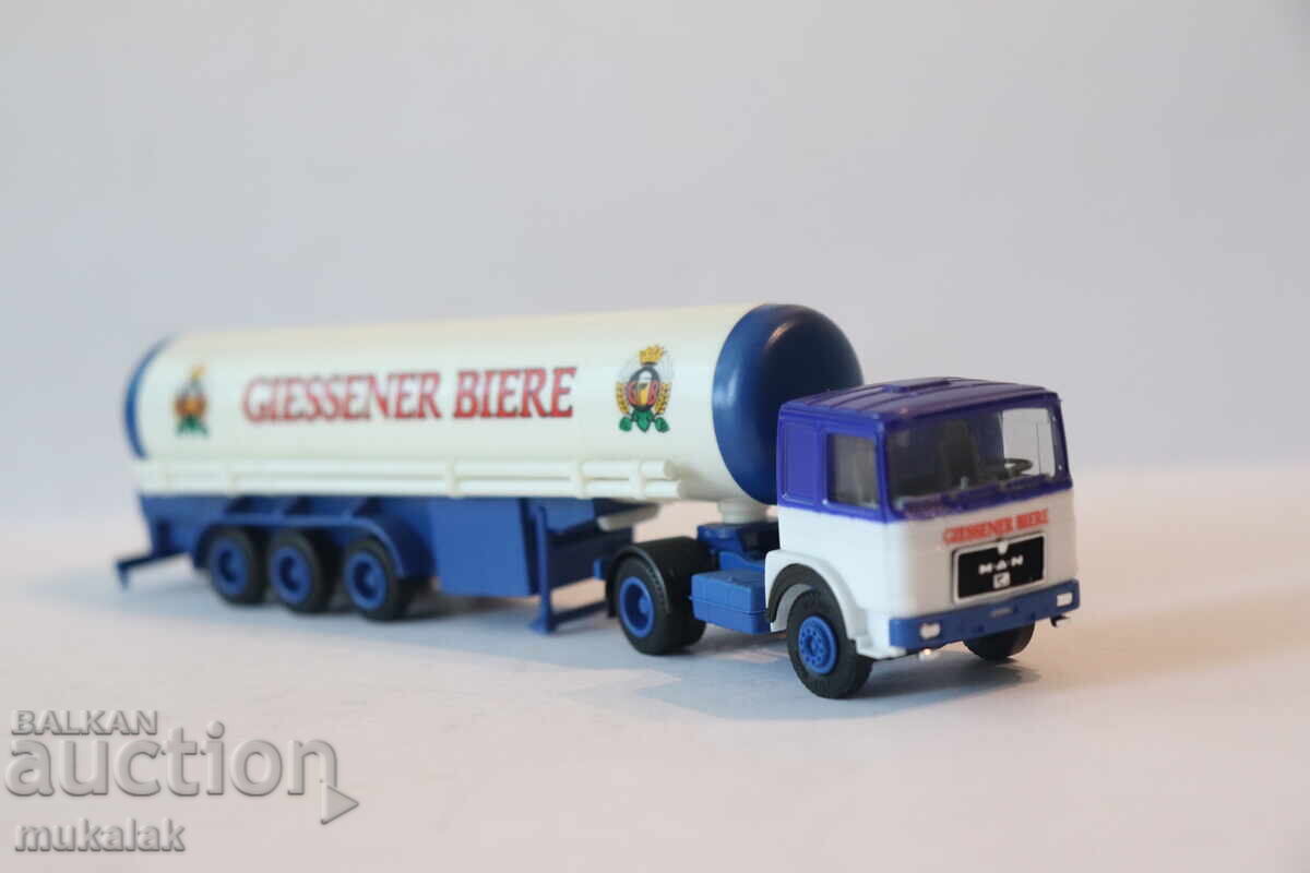 Delivery of HERPA H0 1/87 MAN TRUCK MODEL TANK