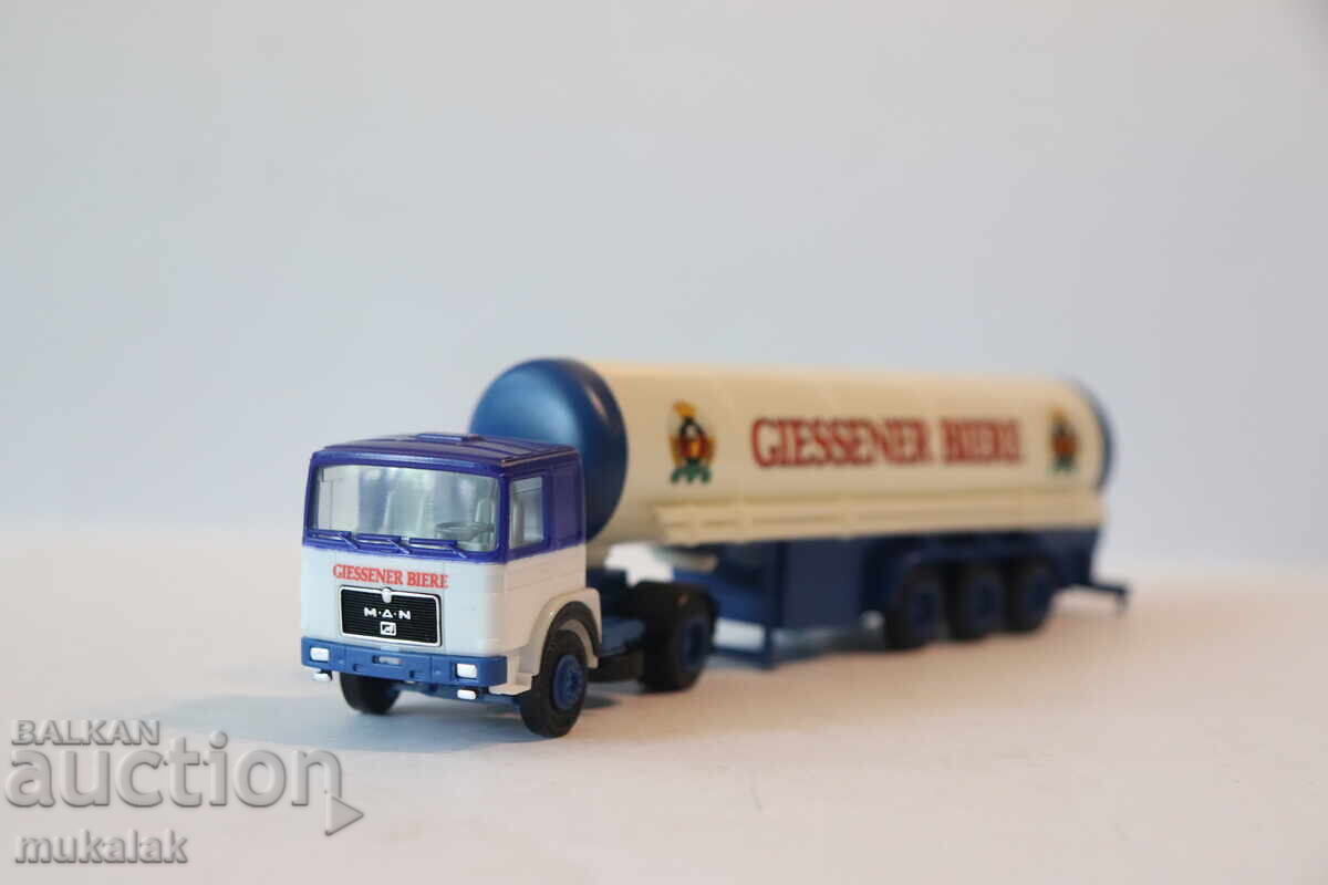 HERPA H0 1/87 MAN TRUCK MODEL TANK