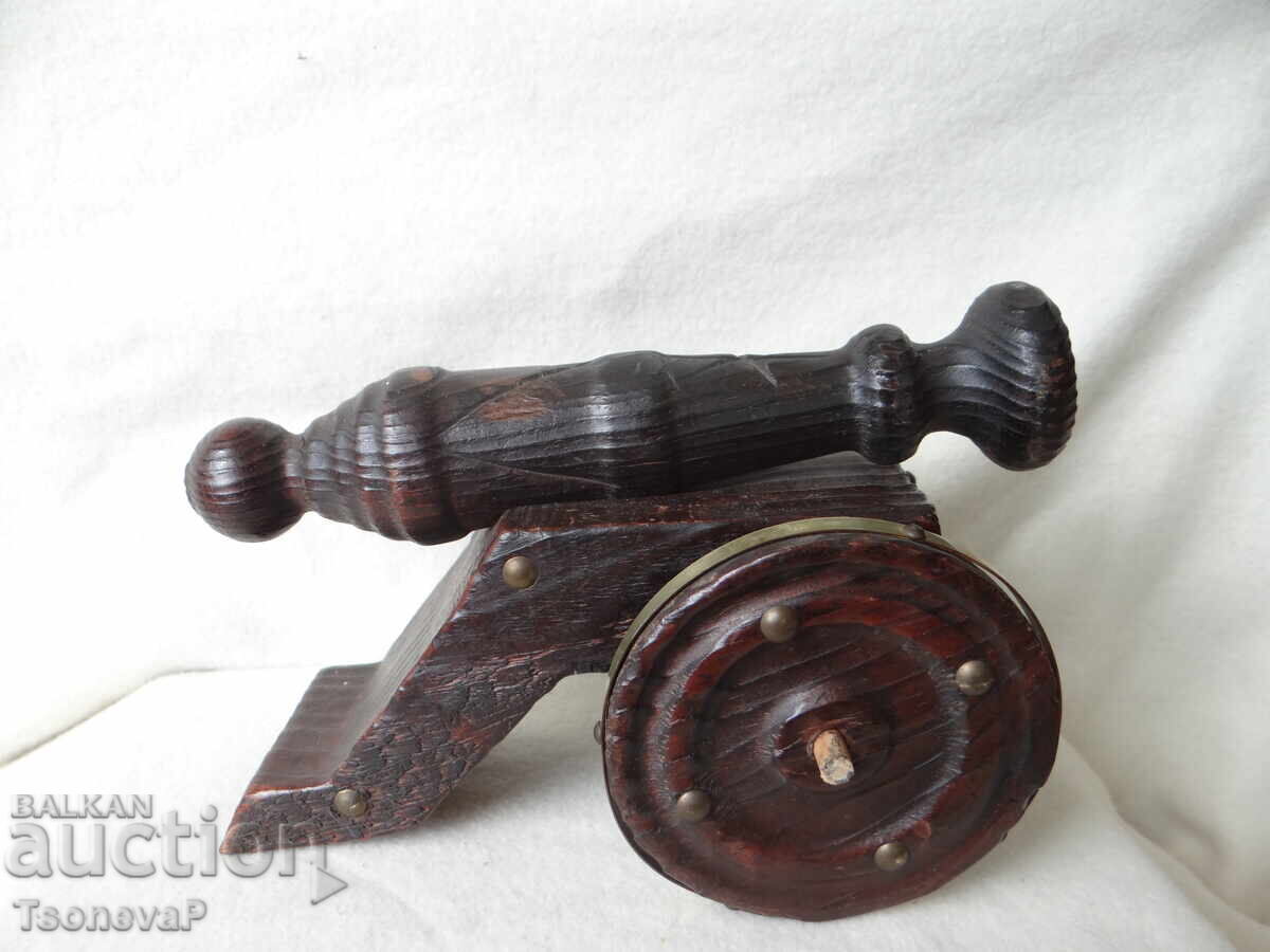 Wooden top, cannon - 5 Wooden top, cannon - 5