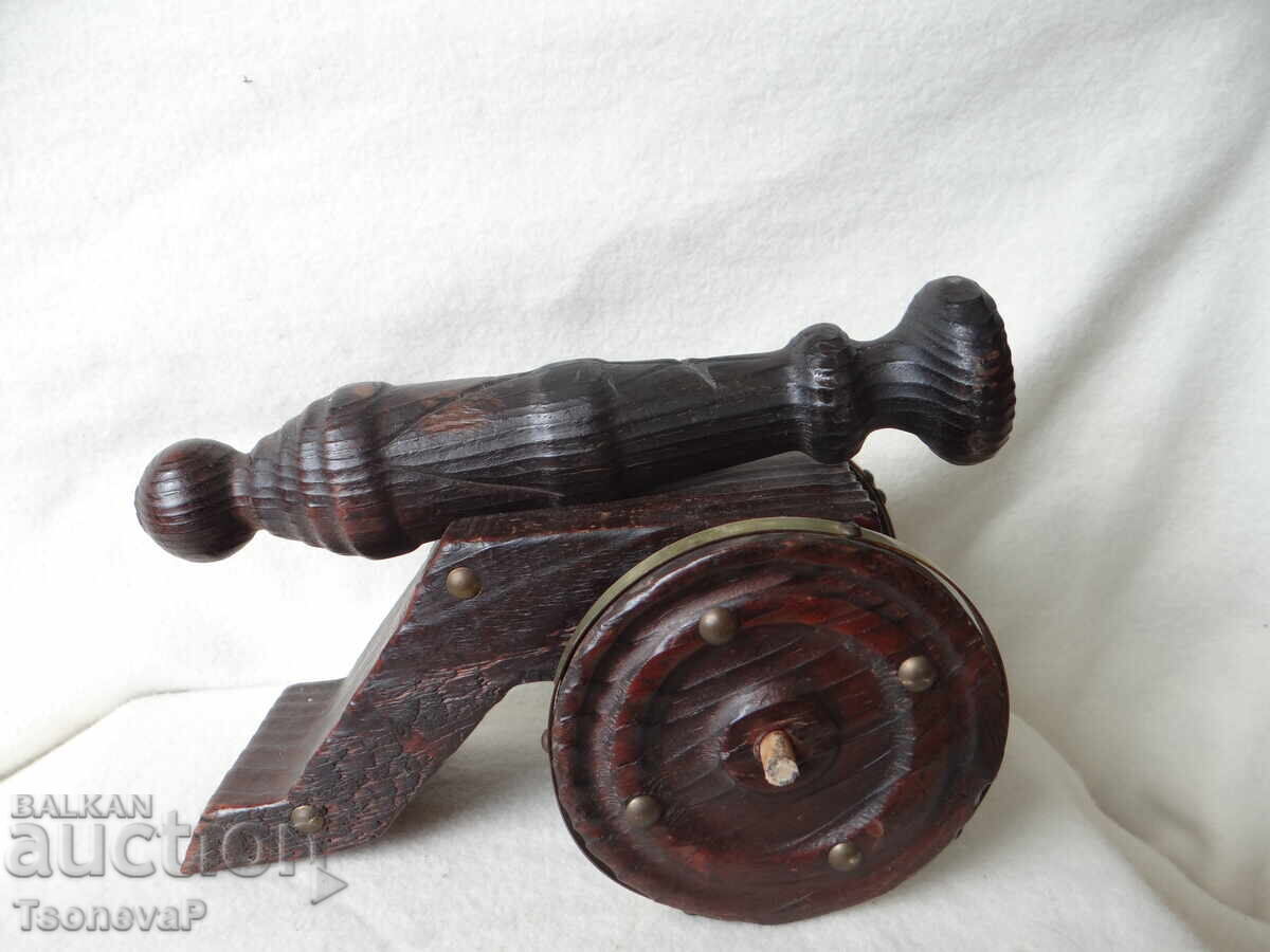 Wooden top, cannon - 6 Wooden top, cannon - 6