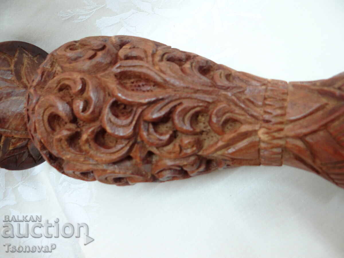 Μεγάλο χειροποίητο και σκαλιστό ξύλινο βάζο με τιμή 25.00 BGN | € 12.78 Μεγάλο χειροποίητο και σκαλιστό ξύλινο βάζο με τιμή 25.00 BGN | € 12.78