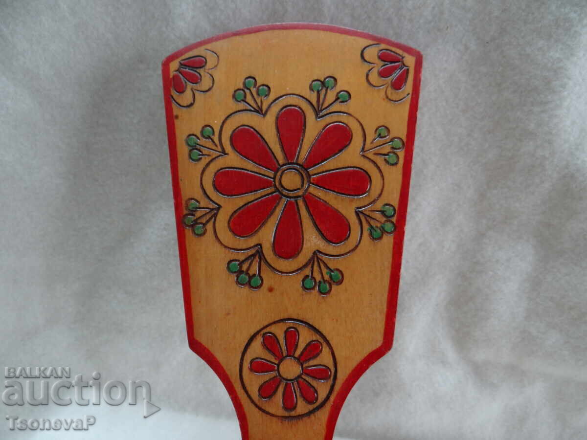 Wooden Russian salt cellar for hanging with price 10.00 BGN | € 5.11 Wooden Russian salt cellar for hanging with price 10.00 BGN | € 5.11