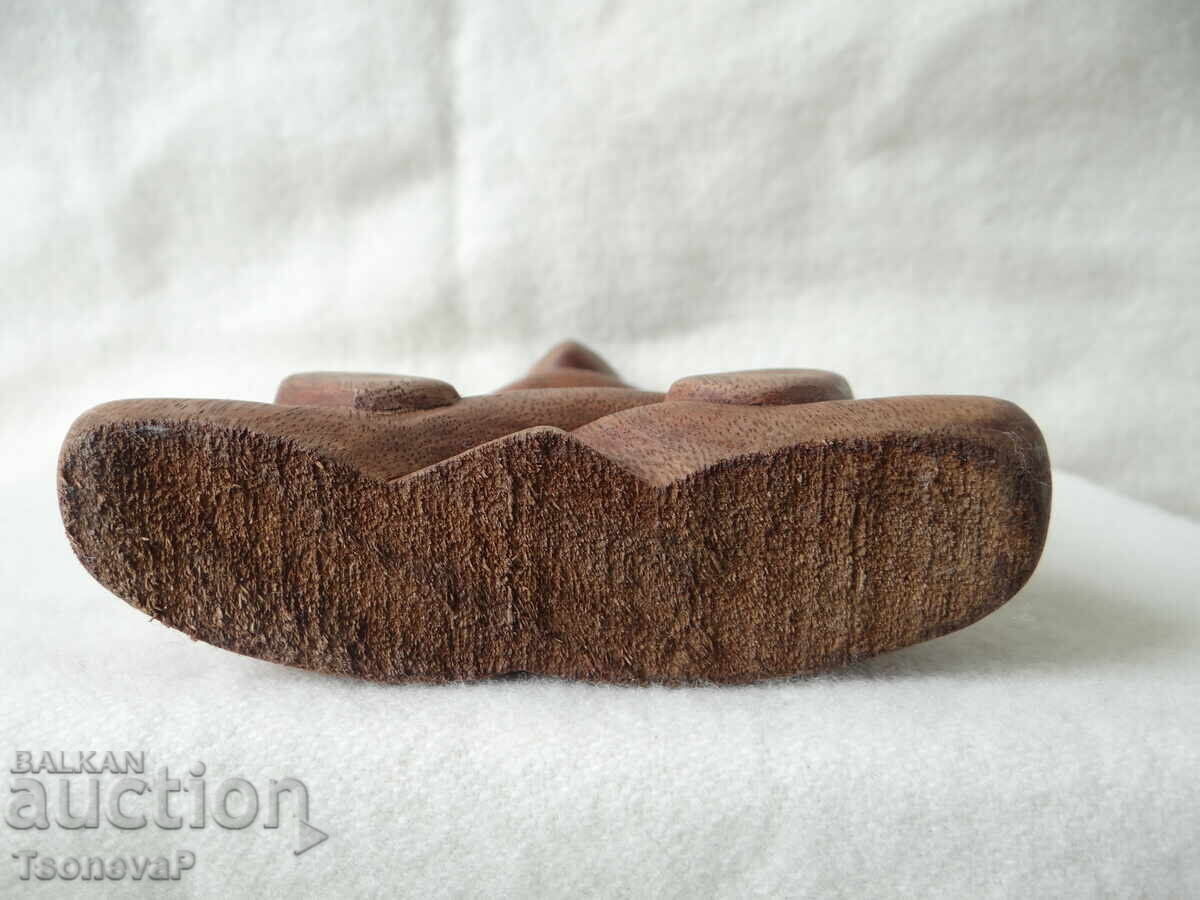 Wayne Rendall Carved Wood Figurine "The Thinker" - 5 Wayne Rendall Carved Wood Figurine "The Thinker" - 5