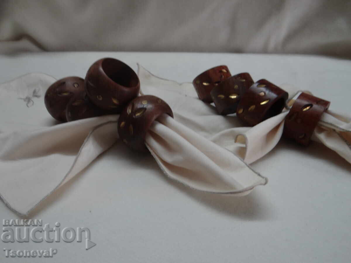 Wooden napkin rings Wooden napkin rings