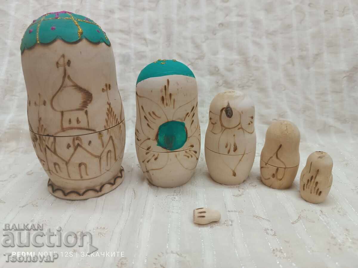 Delivery of New set of matryoshka dolls for coloring Delivery of New set of matryoshka dolls for coloring