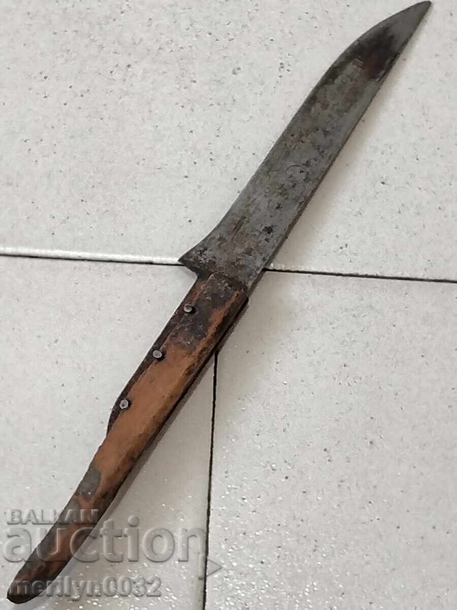 O lamă veche de cuțit de bucătărie cu ștampila SHIPKA - 5