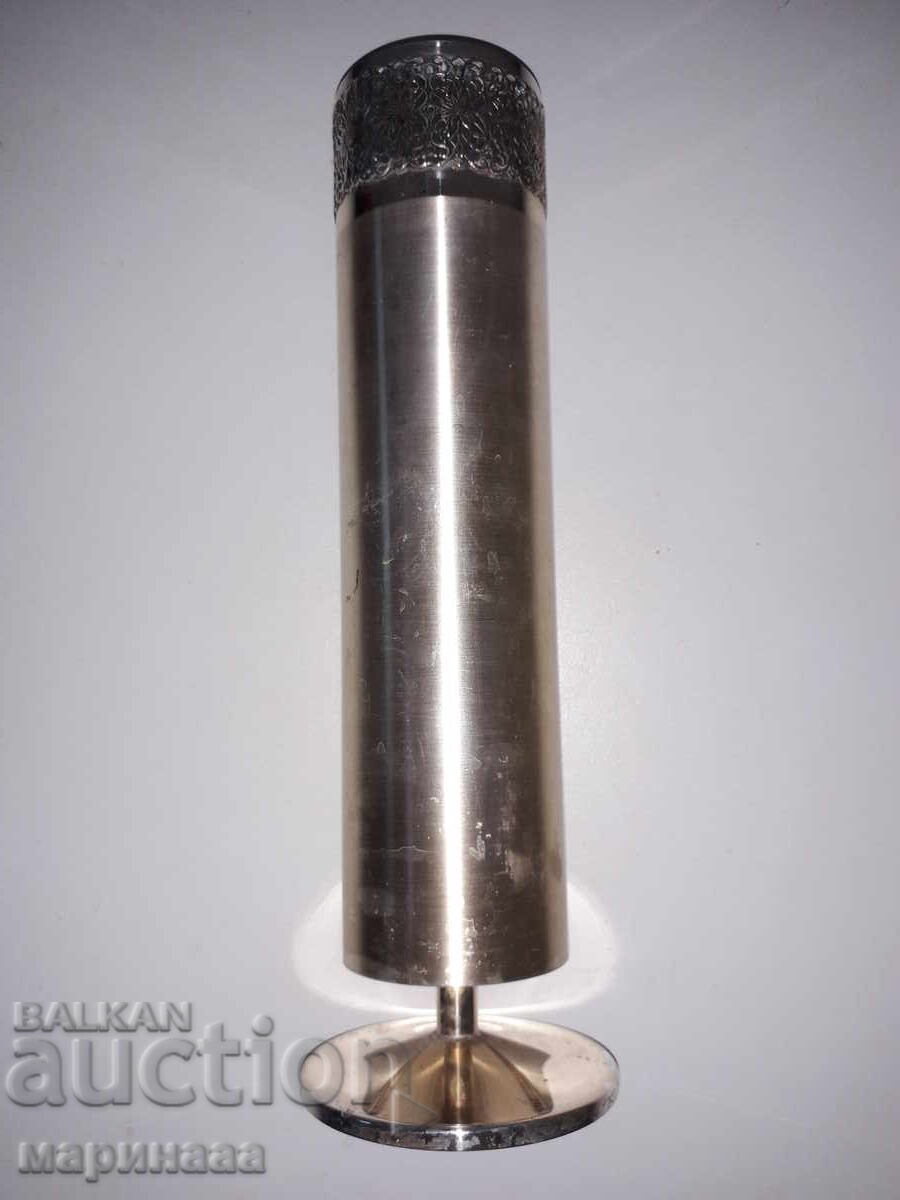 VAZĂ MASIVĂ. ALAMĂ ARGINTATĂ