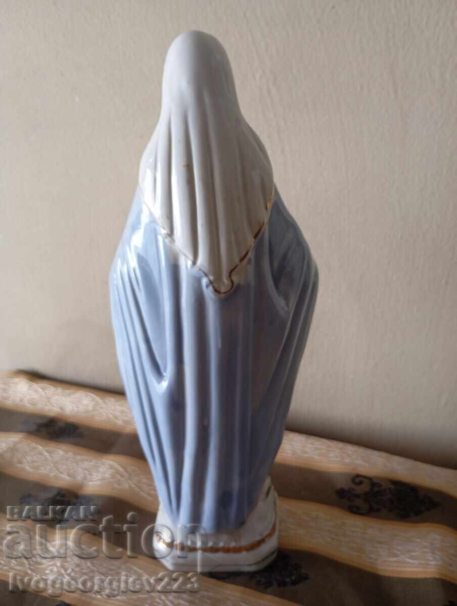 Livrarea Statuetă din porțelan