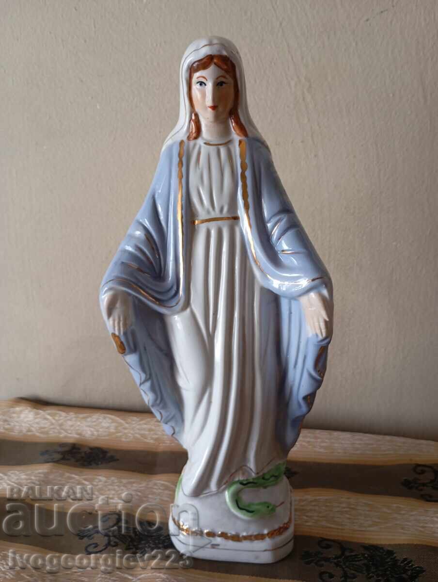 Statuetă din porțelan