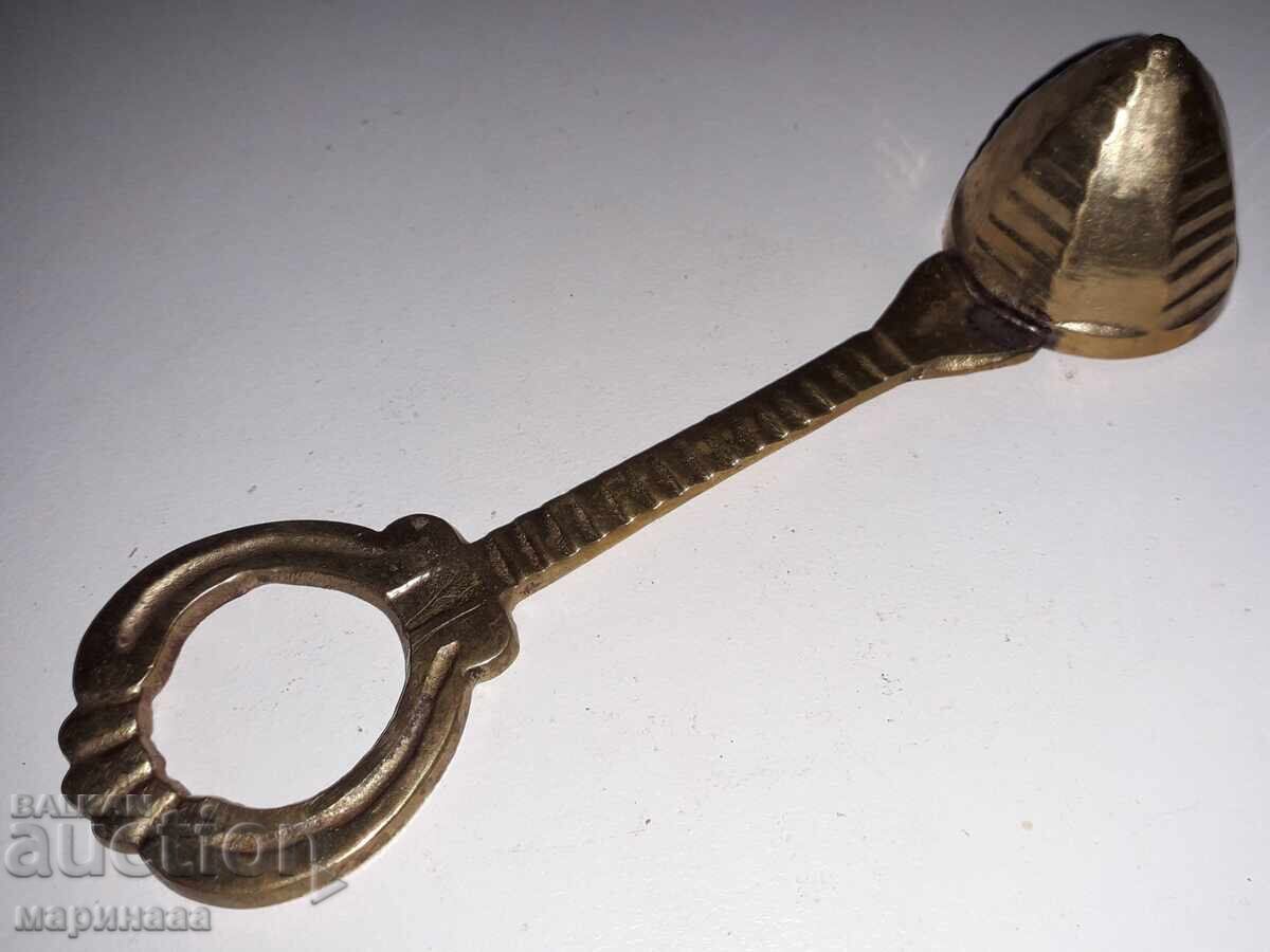 ГАСИТЕЛ ЗА СВЕЩИ. МЕСИНГ ГАСИТЕЛ ЗА СВЕЩИ. МЕСИНГ