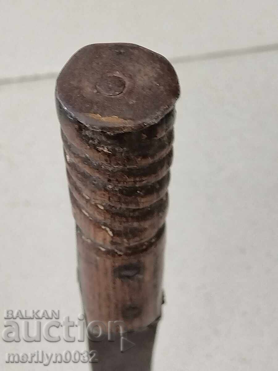 Παράδοση Μαχαίρι βοσκού με ξύλινα χερούλια και λεπίδα