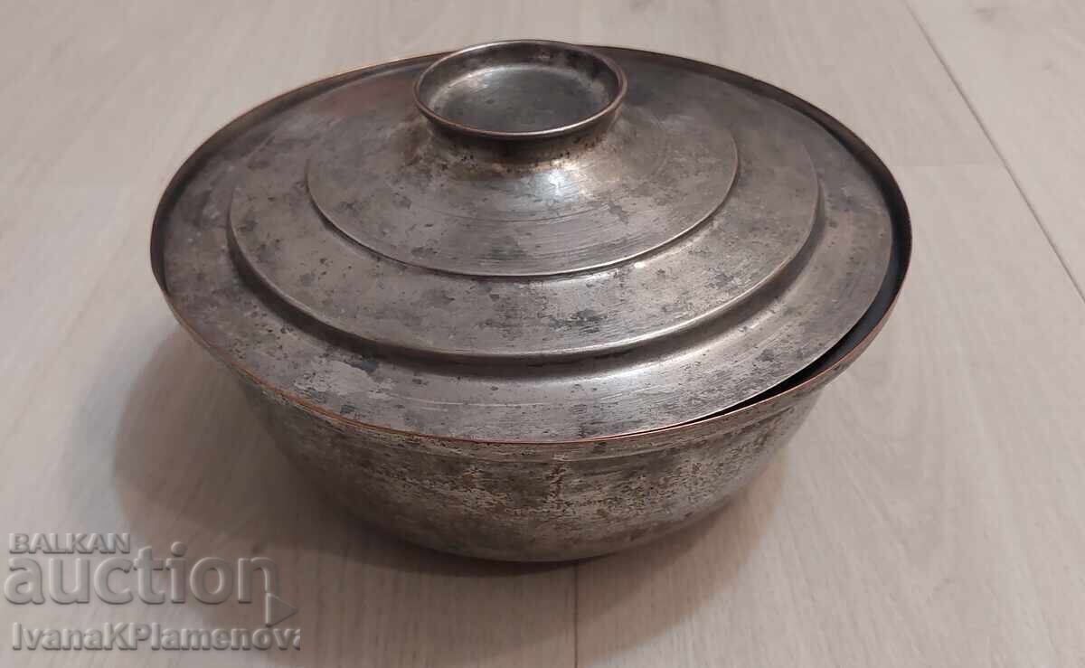 Cupa cu capac de cupru retro pentru colecționari