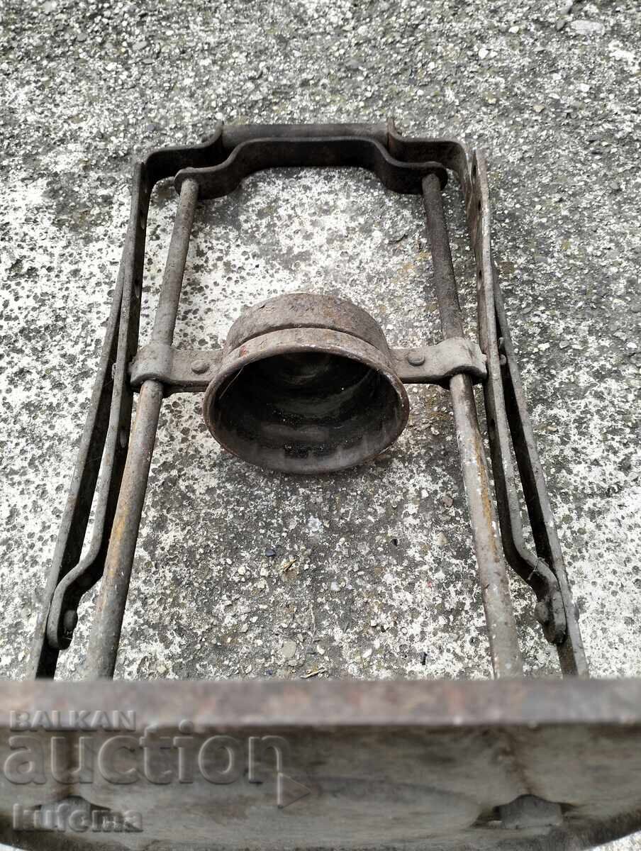 Auction  Jar stopper