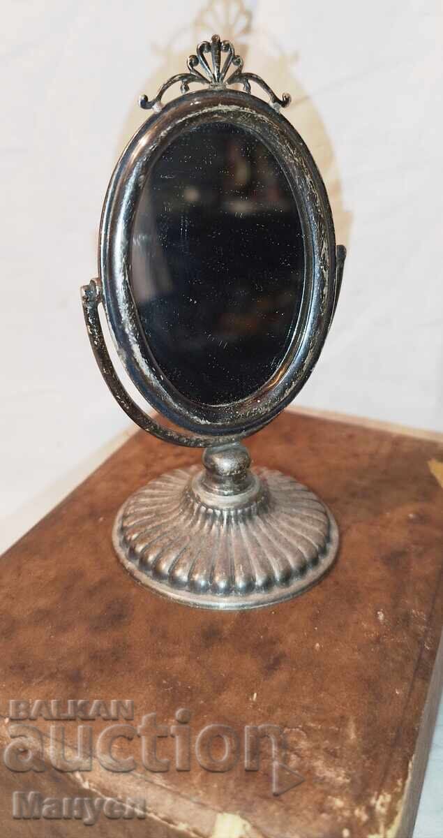 Δημοπρασία Αντίκα ασημένιο γυναικείο καθρέφτη Art Deco Δημοπρασία Αντίκα ασημένιο γυναικείο καθρέφτη Art Deco