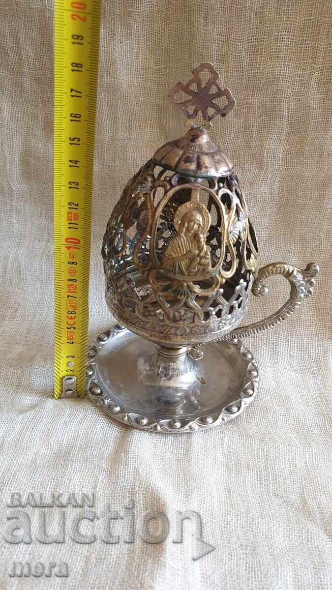 Veche candelă din alamă - lampă cu preț 65.00 BGN | € 33.23