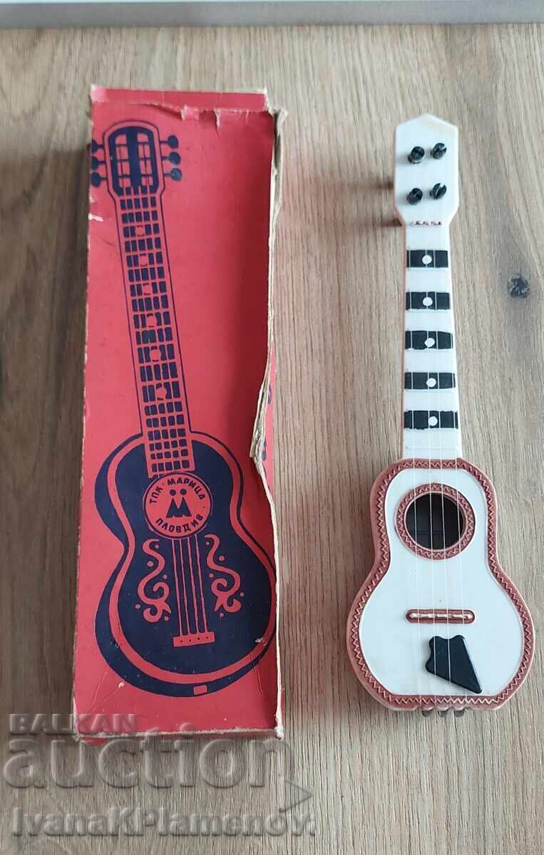 Ρετρό παιχνίδι από την σοσιαλιστική εποχή για συλλέκτες