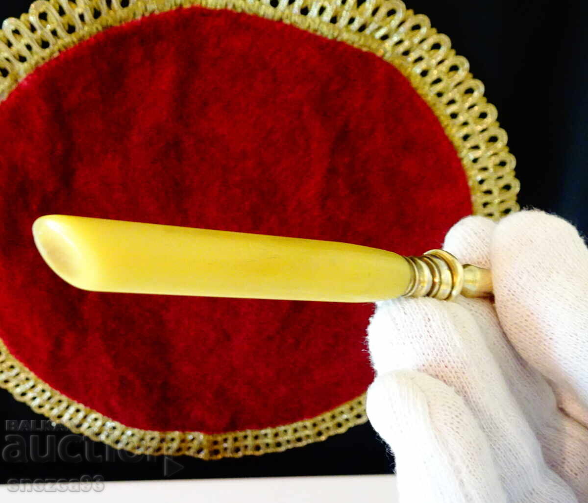 Bronze fork, trident, catalin - 5