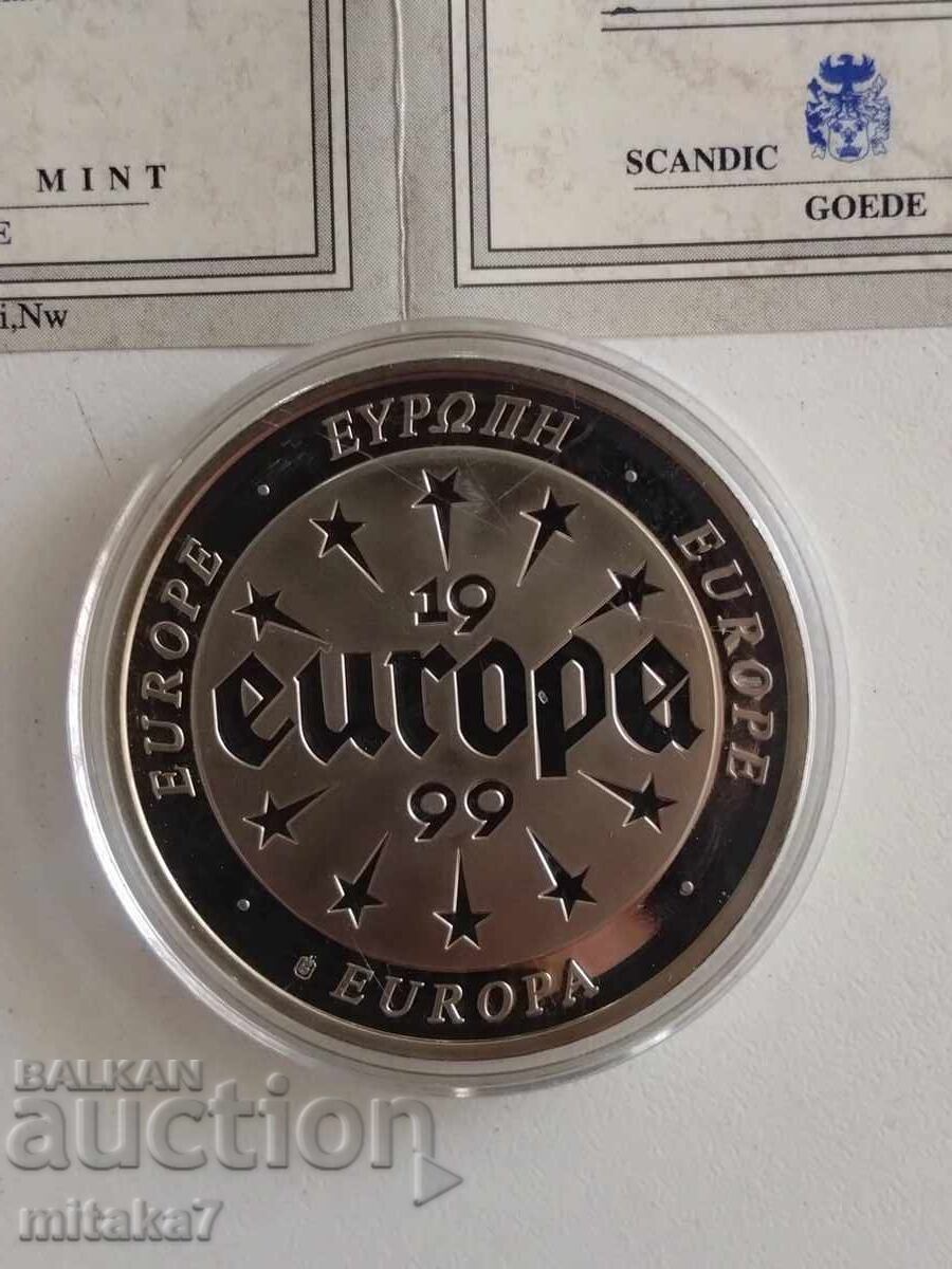 Μετάλλιο Ευρώπης 1999 με τιμή € 5.00 | 9.78 BGN Μετάλλιο Ευρώπης 1999 με τιμή € 5.00 | 9.78 BGN
