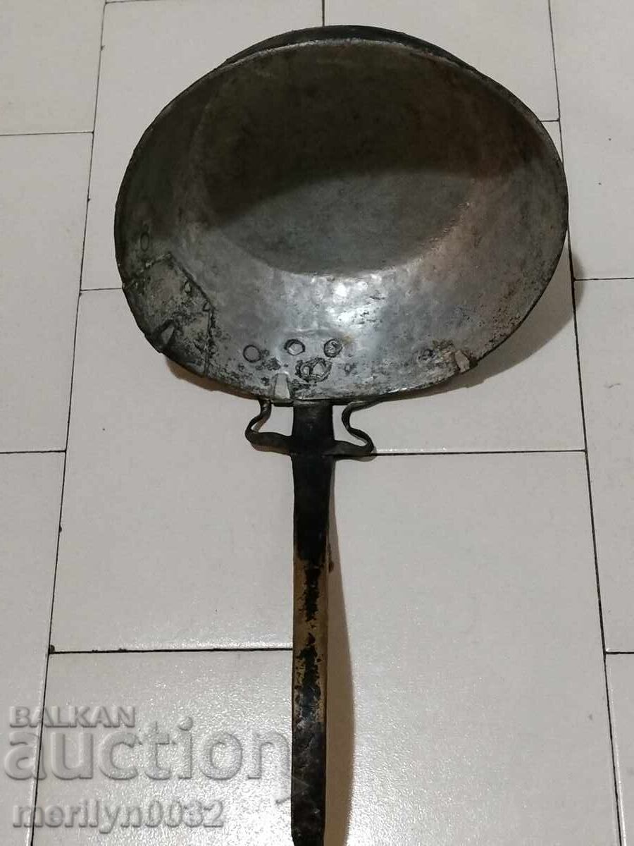 Παράδοση Παλιό χάλκινο ταψί, χαλκός, δίσκος, χάλκινο δοχείο Παράδοση Παλιό χάλκινο ταψί, χαλκός, δίσκος, χάλκινο δοχείο