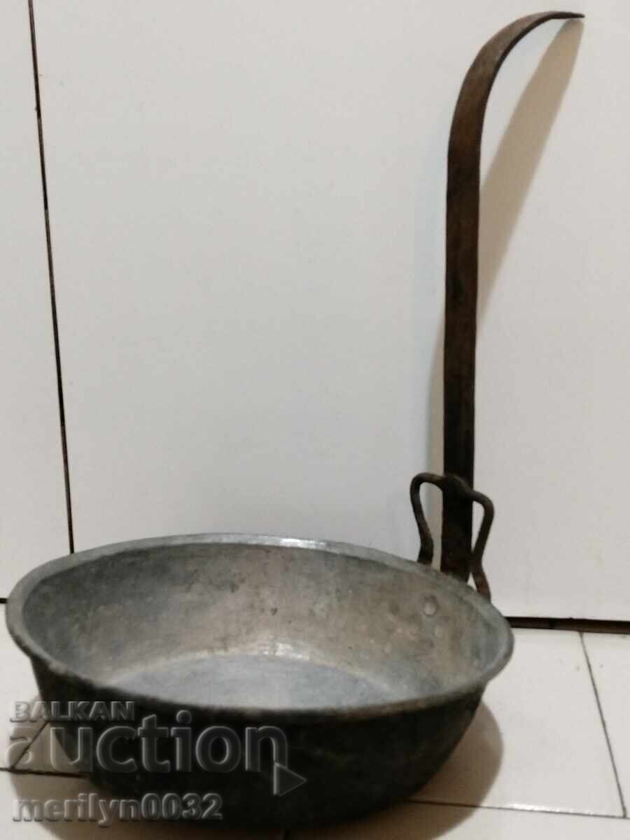 Стар меден тиган, бакър, тава, меден съд с цена 89.00 лв. | € 45.50