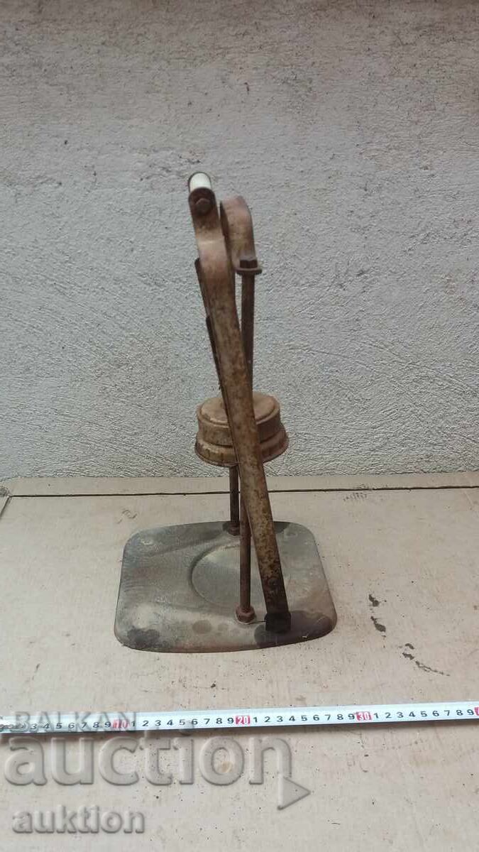 MAȘINĂ EXCELENTĂ DE SIGILAT BORCANE, SOC