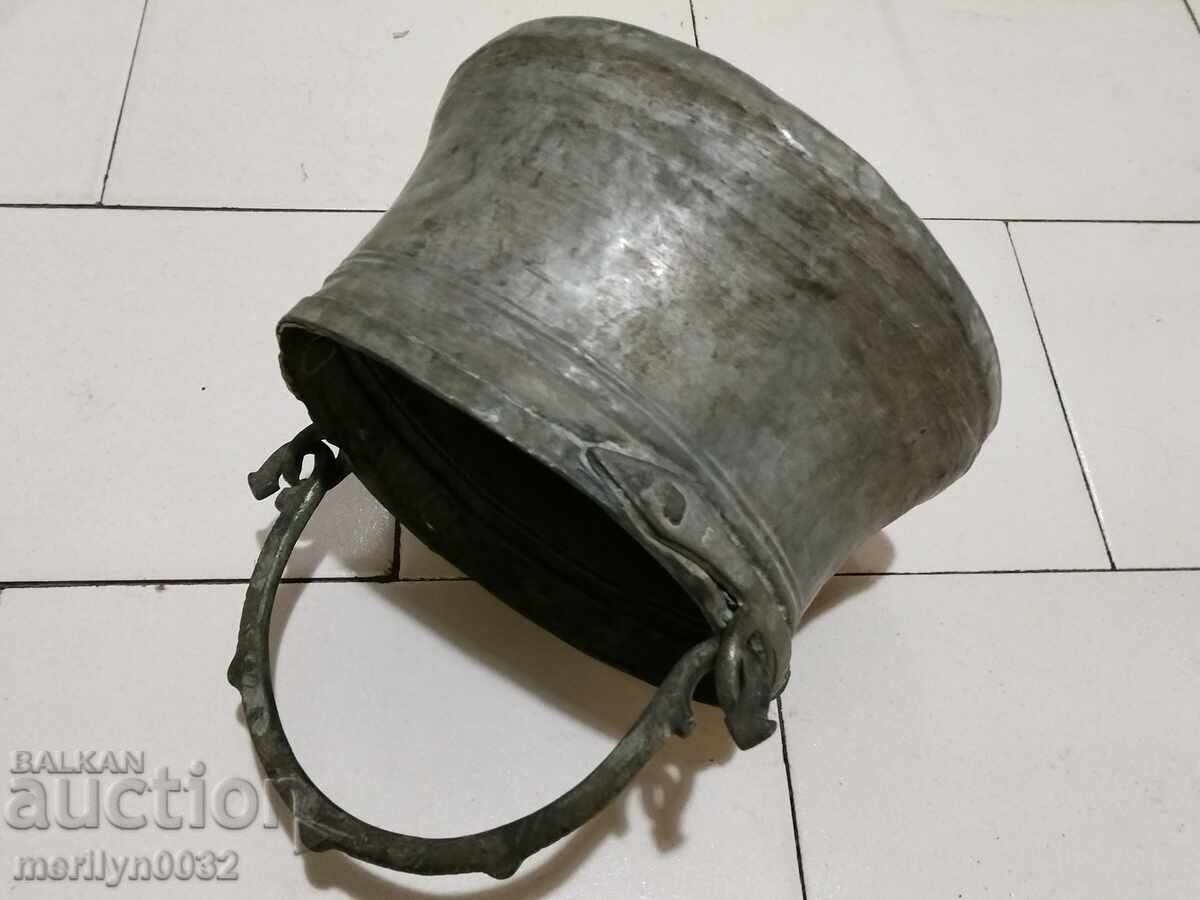 Tinned cauldron, copper, coin, cauldron, coin, copper vessel with price 69.00 BGN | € 35.28 Tinned cauldron, copper, coin, cauldron, coin, copper vessel with price 69.00 BGN | € 35.28