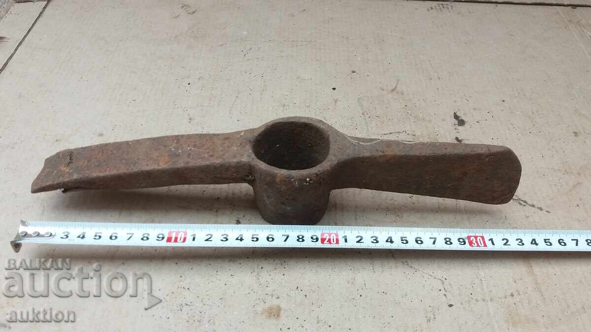 FORGED PICKAXE - AXE