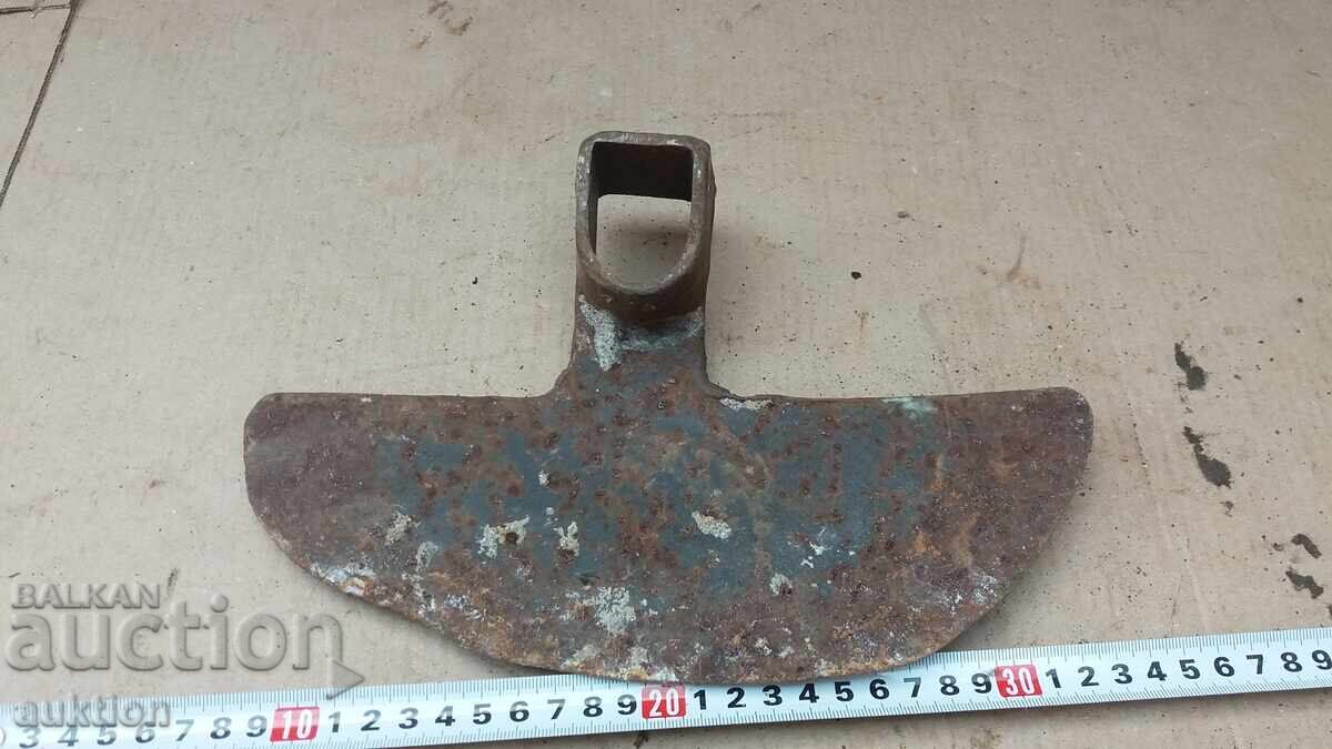 SAPA VECHE MASIVĂ - 6 SAPA VECHE MASIVĂ - 6