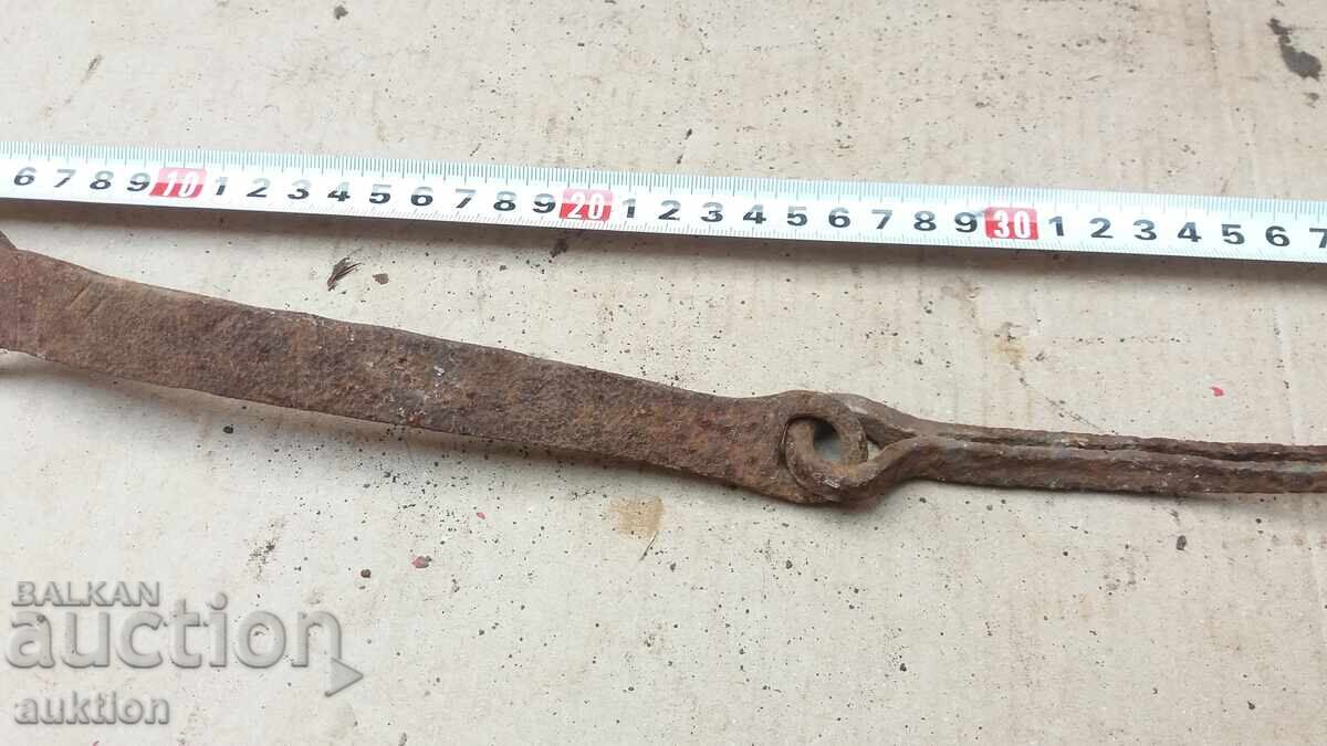 Livrarea LACAT VECHI DE POARTA FORJAT