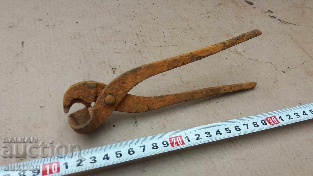 Delivery of Profile pliers for Bergman tubes, early socialist, PRB (People's Republic of Bulgaria)