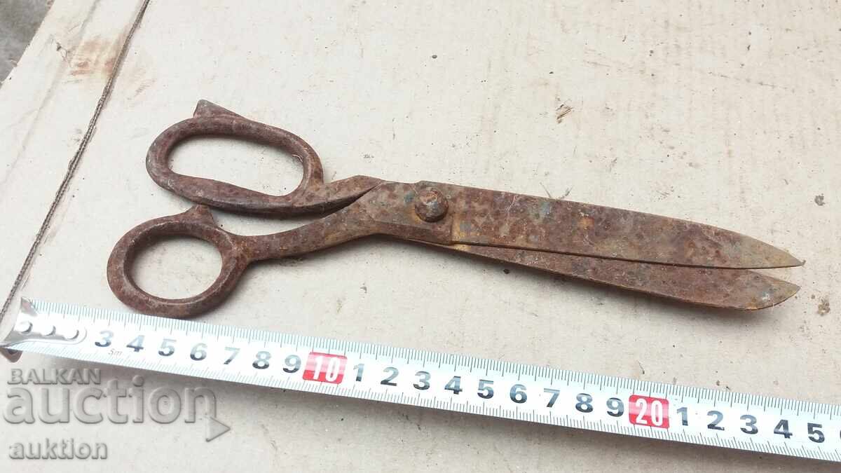 Доставка на СТАРА АБАДЖИЙСКА НОЖИЦА