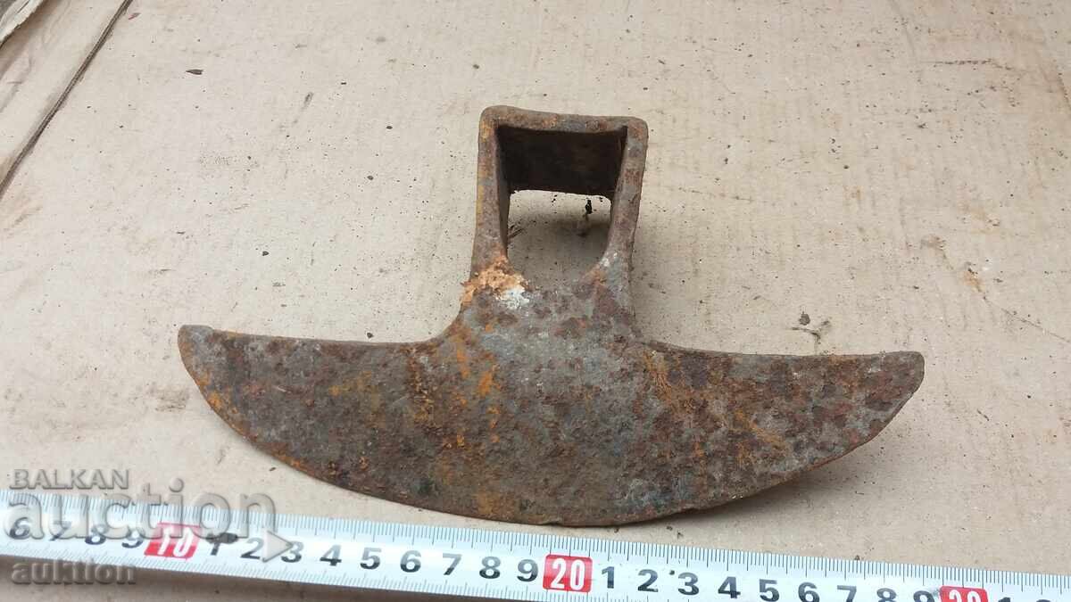 Аукцион СТАРА МАСИВНА МОТИКА