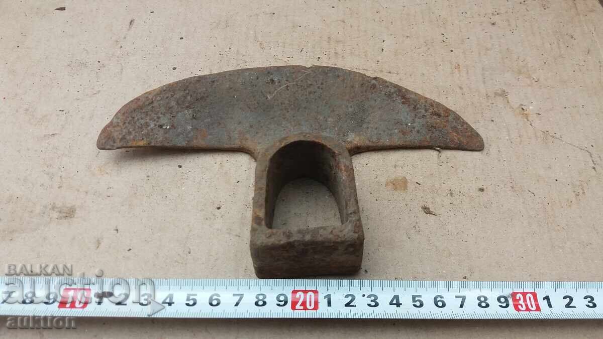 СТАРА МАСИВНА МОТИКА - 6