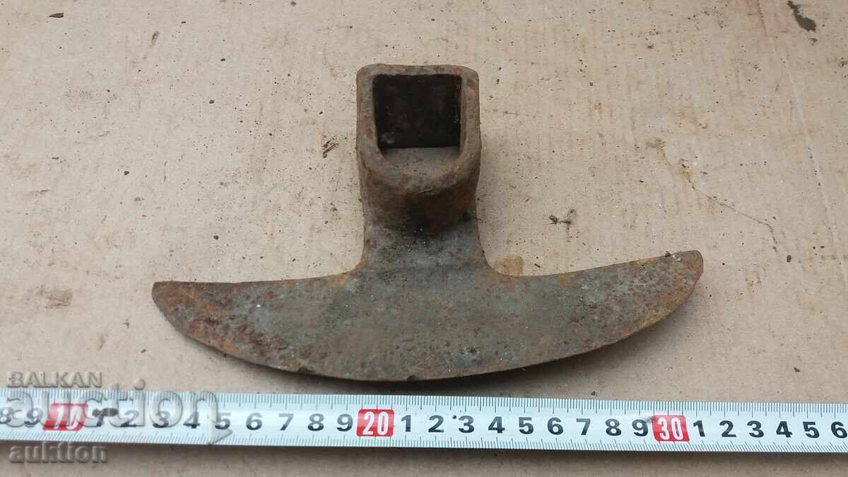 СТАРА МАСИВНА МОТИКА - 7