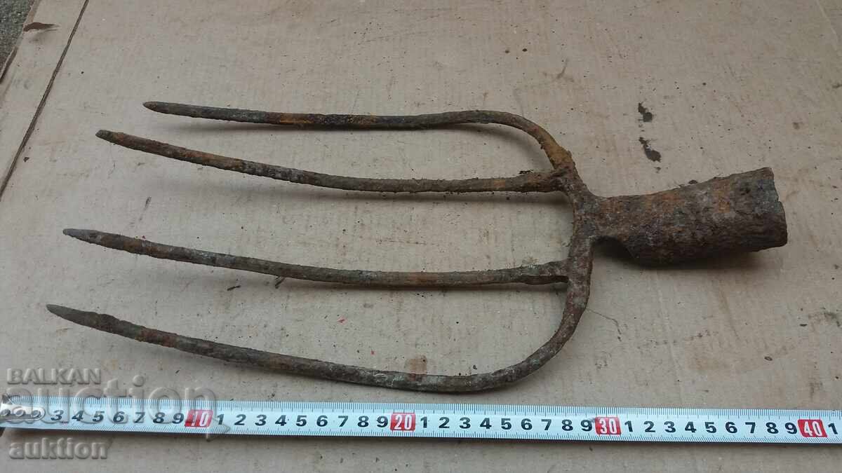 Δημοπρασία ΠΑΛΙΑ ΜΑΖΙΚΗ ΒΙΛΑ