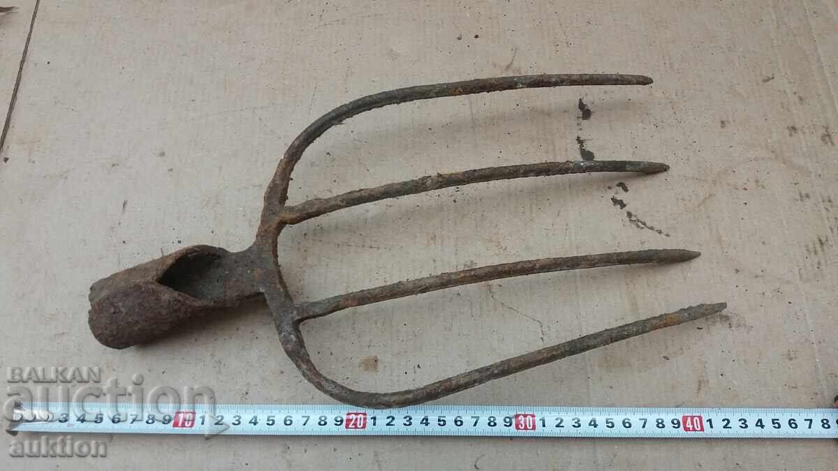 ΠΑΛΙΑ ΜΑΖΙΚΗ ΒΙΛΑ - 7