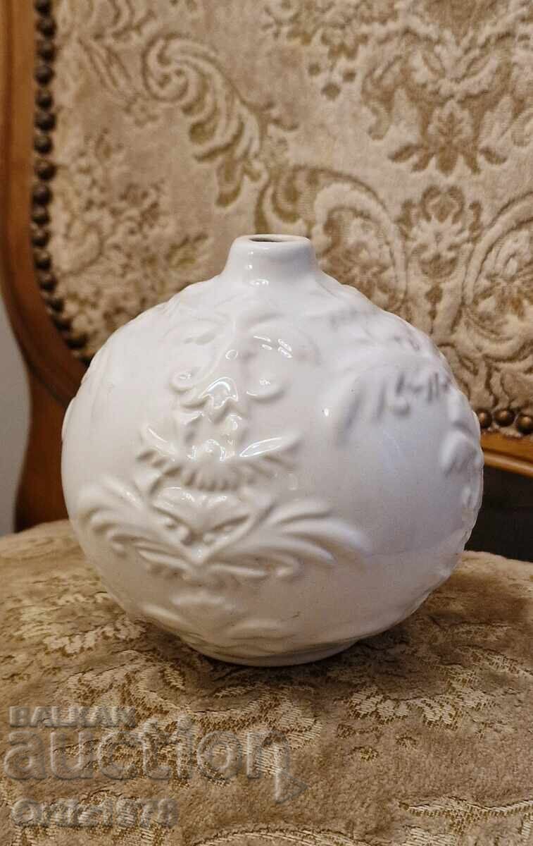 Vintage ceramic exquisite vase, ball