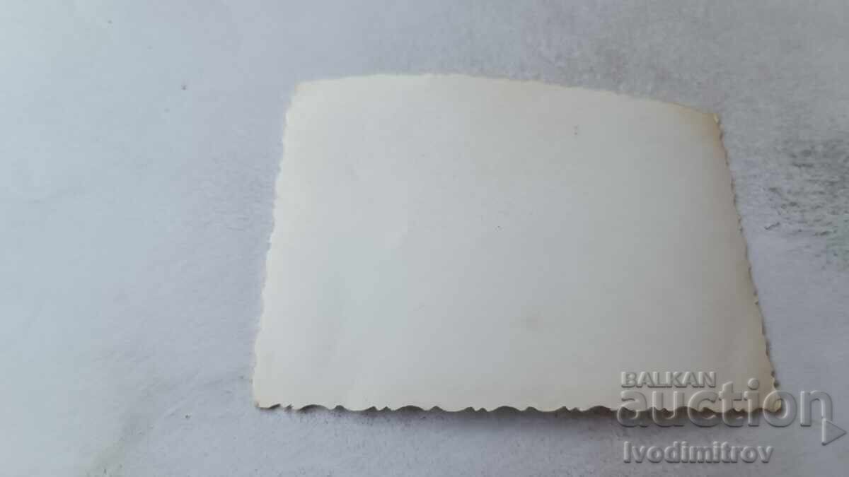 Снимка Мъж и момче на брега на морето с цена 1.35 лв. | € 0.69 Снимка Мъж и момче на брега на морето с цена 1.35 лв. | € 0.69