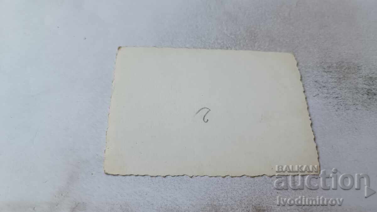 Φωτογραφία Τριών ανδρών στη θάλασσα με τιμή 1.85 BGN | € 0.95 Φωτογραφία Τριών ανδρών στη θάλασσα με τιμή 1.85 BGN | € 0.95