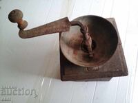 Μηχανή άλεσης από στρατιωτική κουζίνα 1912