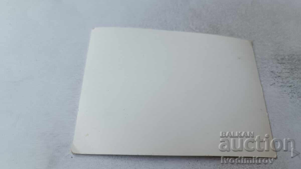 Fotografie Ahtopol Bărbat în mare cu preț 1.65 BGN | € 0.84 Fotografie Ahtopol Bărbat în mare cu preț 1.65 BGN | € 0.84