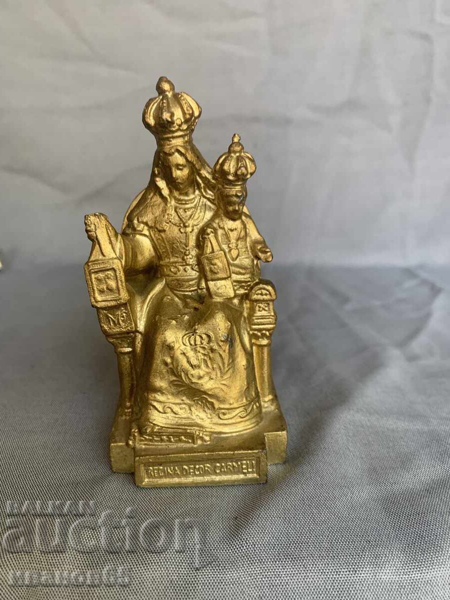 Bronze statue of the Virgin Mary Bronze statue of the Virgin Mary