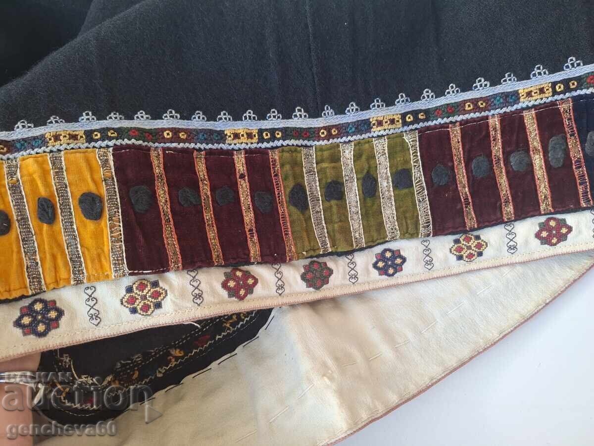 Рядък Автентичен вълнен сукман - носия - 6