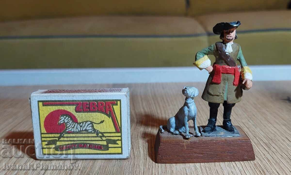 O figurină de plumb pentru colecționari - 7