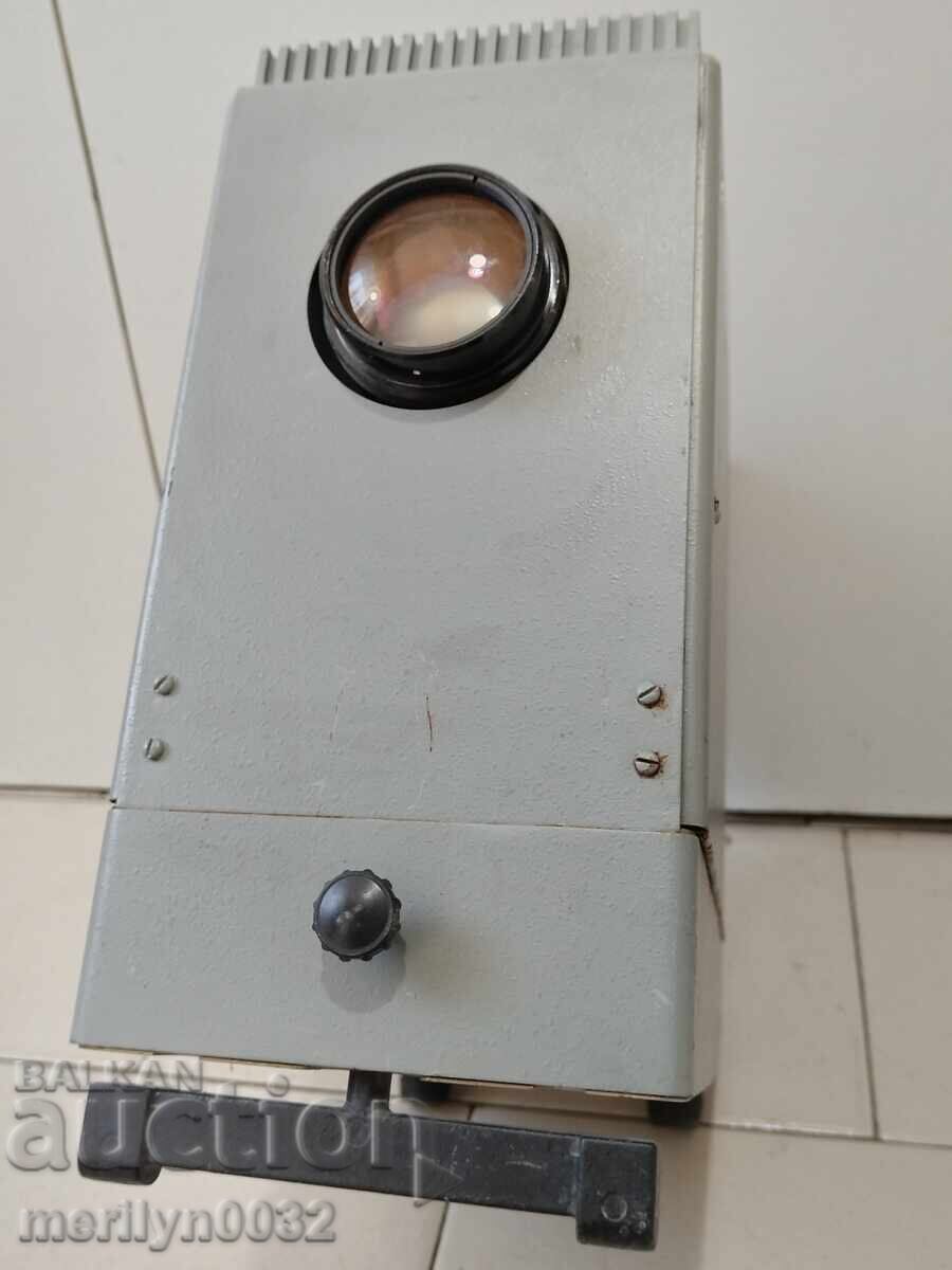 Aparat de proiecție LZTI-BOM perioadă socialistă - 5