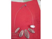 Старинно колие с емаил