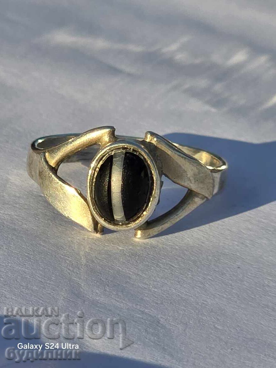 Silver ring. 18.7mm. I'm listing over 10 auctions. Check them out! with price 29.99 BGN | € 15.33 Silver ring. 18.7mm. I'm listing over 10 auctions. Check them out! with price 29.99 BGN | € 15.33