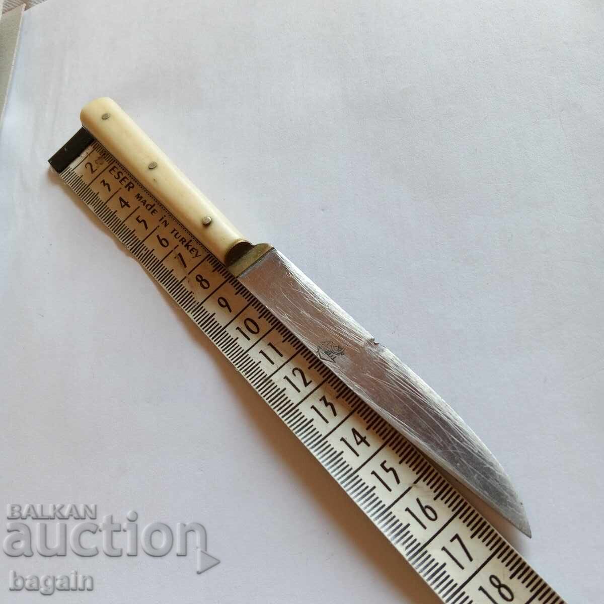 Licitație cuțit bulgaresc. Licitație cuțit bulgaresc.